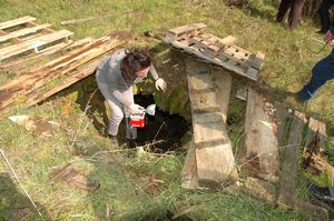Entrée des caves du château de Challement